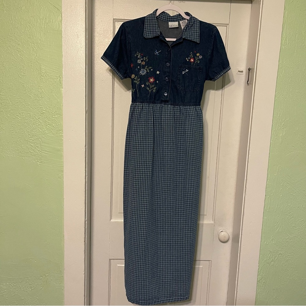 BOBBIE BROOKS 100% cotton long Dress w/tie back Denim like w/Embroidery sz Small